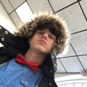 Meet your Posher, Austin